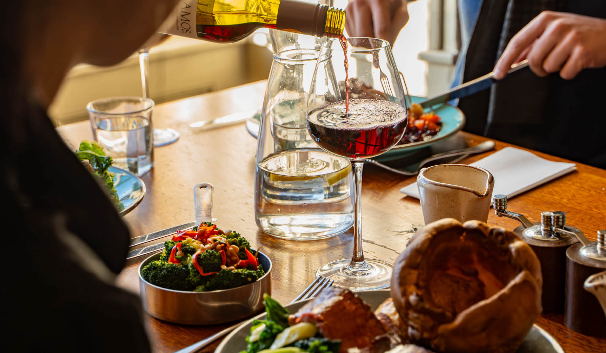 The White Hart Royal Hotel Moreton in Marsh Wine and Dine scaled